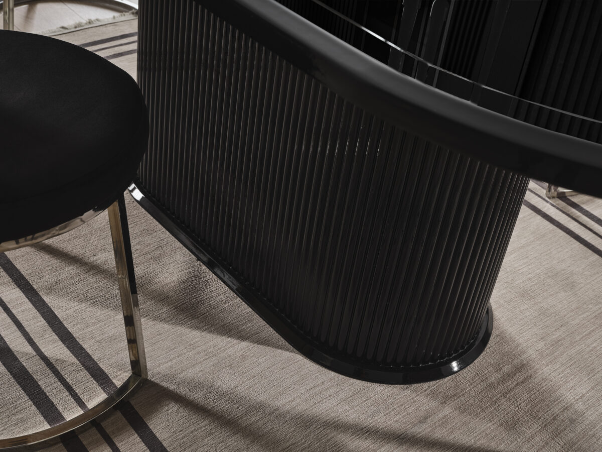 Gucci Black Silver Yemek Odası Takımı - Image 13