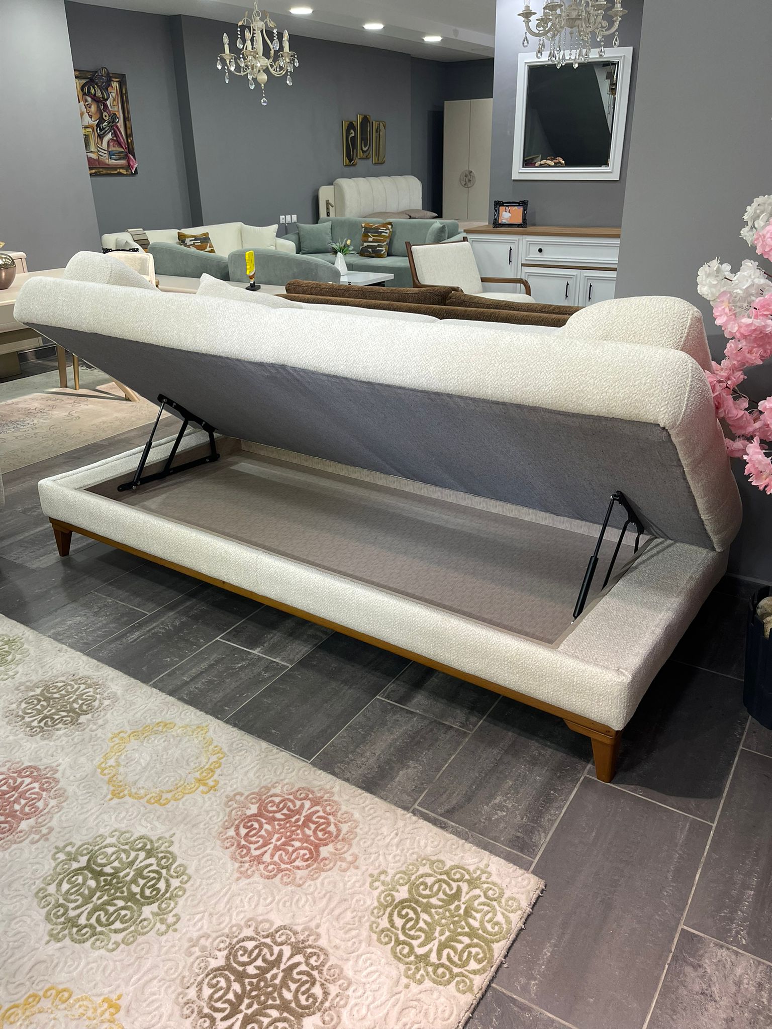 WhatsApp Image 2025-12-04 at 16.32.44 (1) Defne Koltuk 3'lü Yataklı Sandıklı - Görsel 1